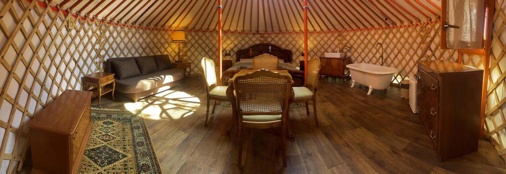 Öko Kemping és Glamping Tiszadada Extérieur photo